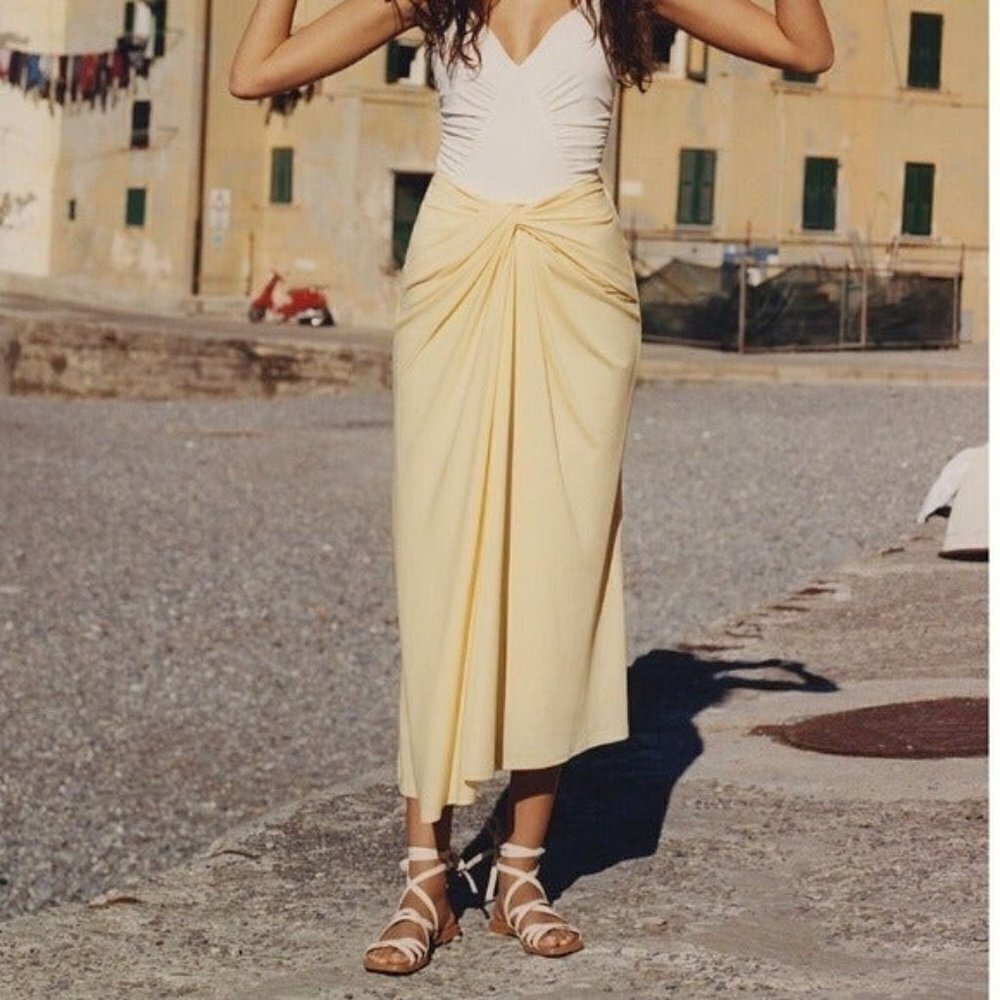 ANTHROPOLOGIE Significant Other Draped Yellow Midi Skirt Size 8 NEW Shower